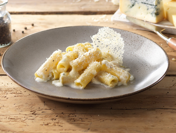 Ricetta - Rigatoni ai quattro formaggi - Academia Barilla