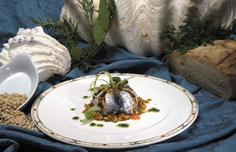 Ricetta Sarde Alla Beccafico Con Tartare Di Verdure E Salsa Alla Menta Academia Barilla